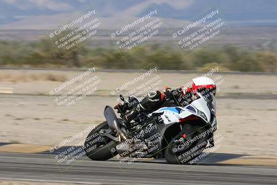 media/Nov-16-2025-Race Pace (Sun) [[8c5fa54630]]/Verified Riders/7-Turn 4 (1155am)/